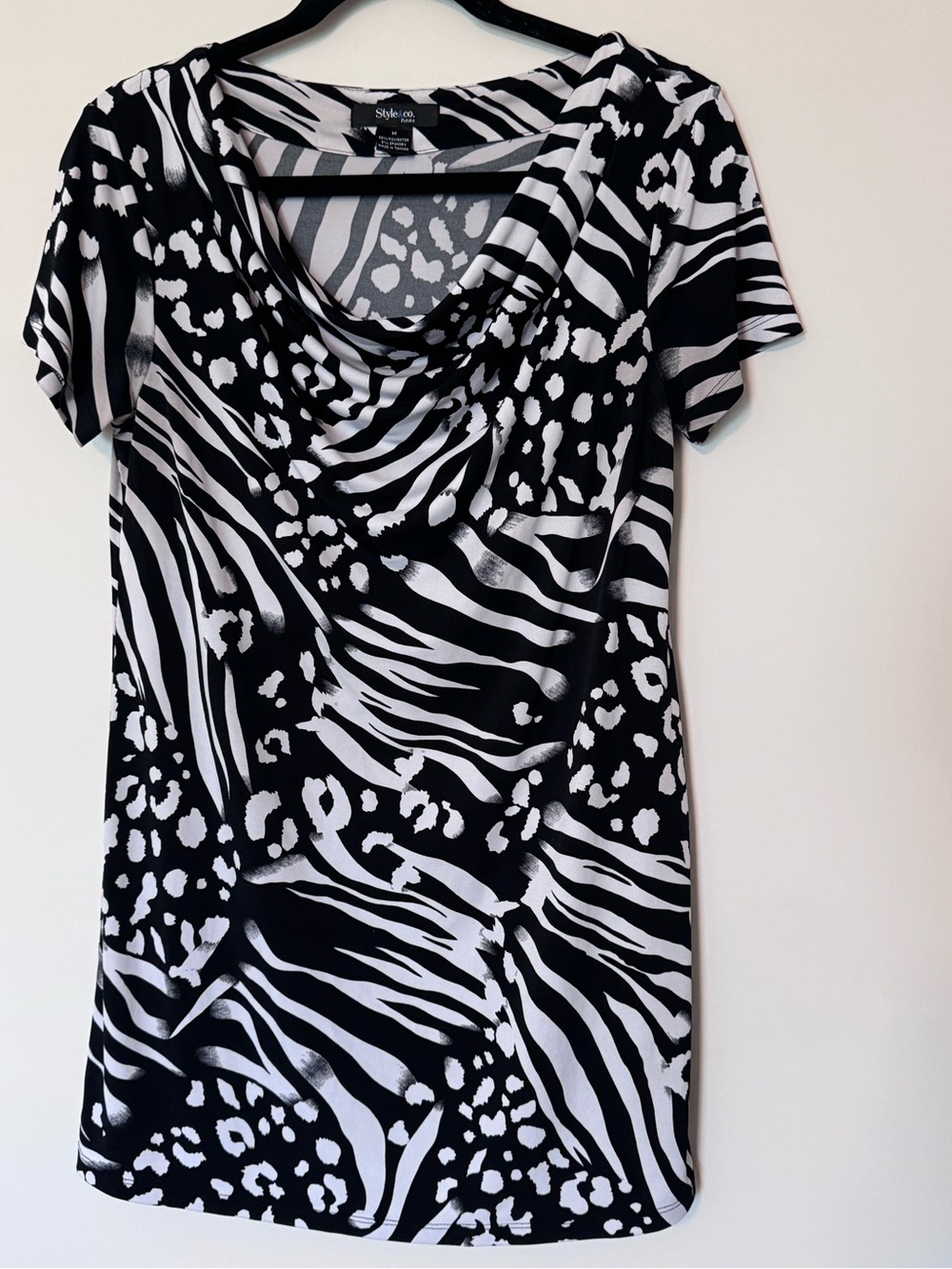 Style & Co Petite Animal Print Cowl Neck Top Women’s Medium Black White
